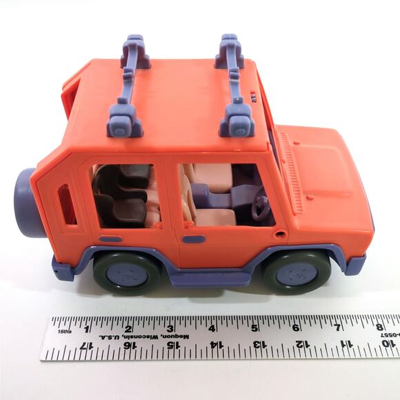 BLUEY Heeler Jeep 4WD FAMILY VEHICLE CAR By Moose Toys Car Orange Hatchback 2018 - Picture 4 of 7